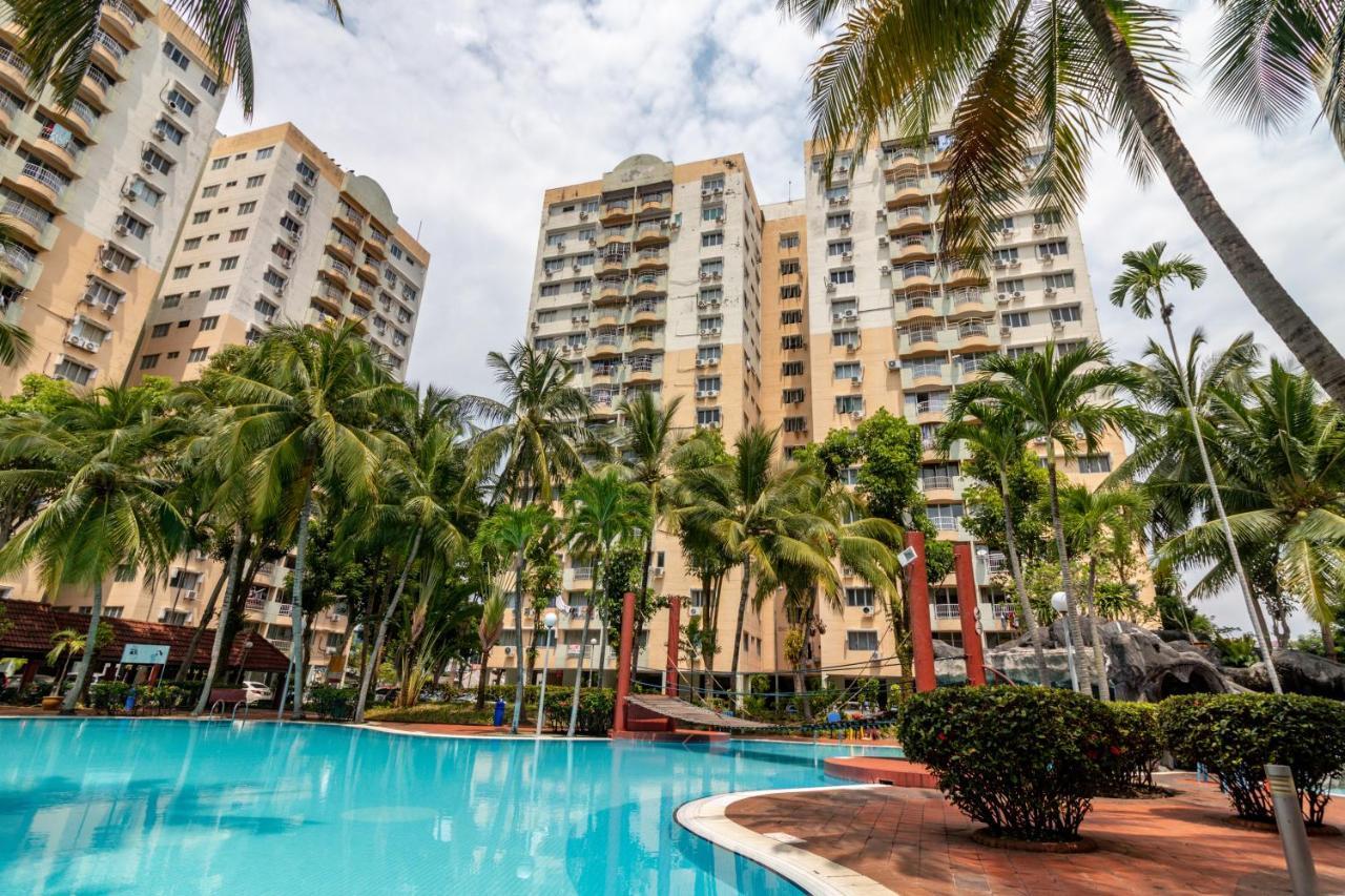 Condo At Melaka Raya By Idealhub Buitenkant foto